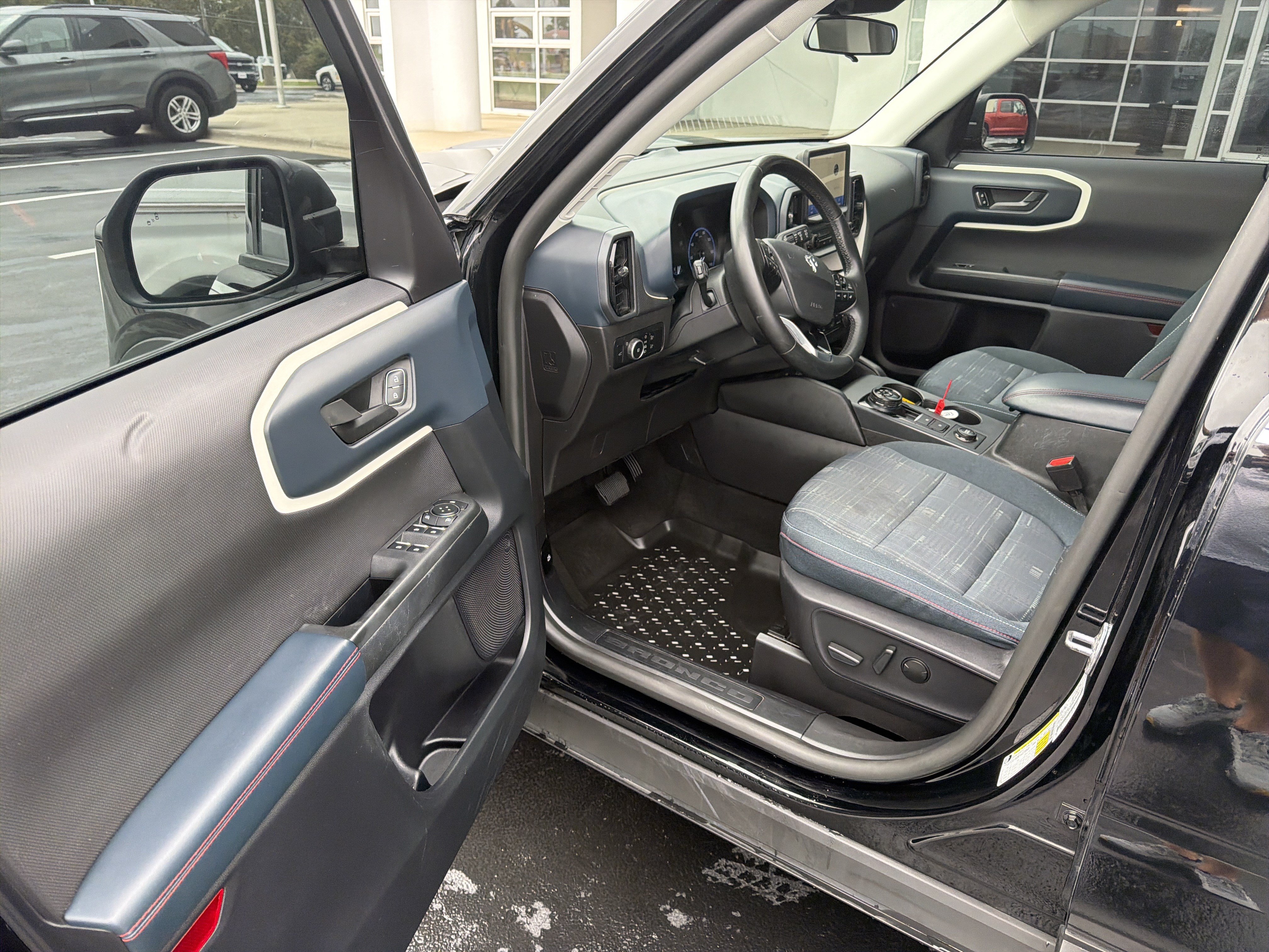 Certified 2024 Ford Bronco Sport Heritage w/ Heritage Convenience Package AWD/4WD image 19