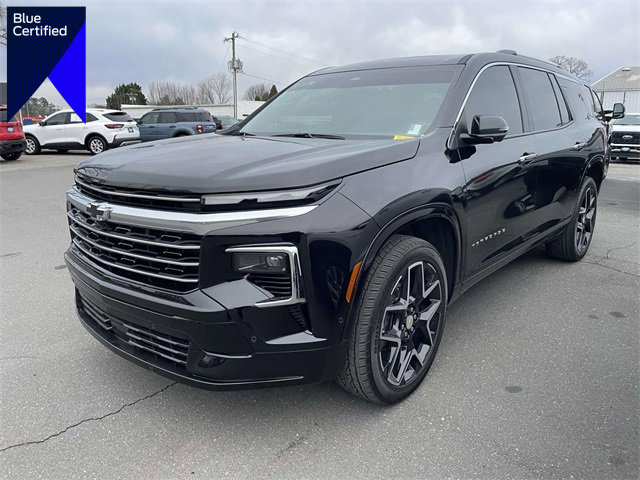 Used 2025 Chevrolet Traverse High Country