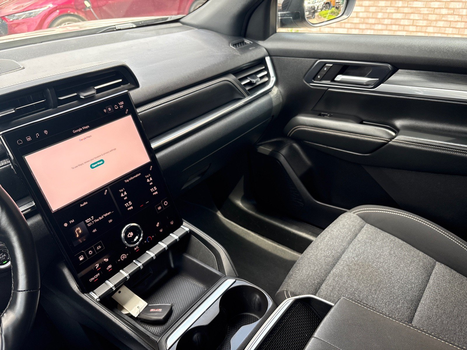 Used 2026 GMC Terrain Elevation AWD/4WD image 17