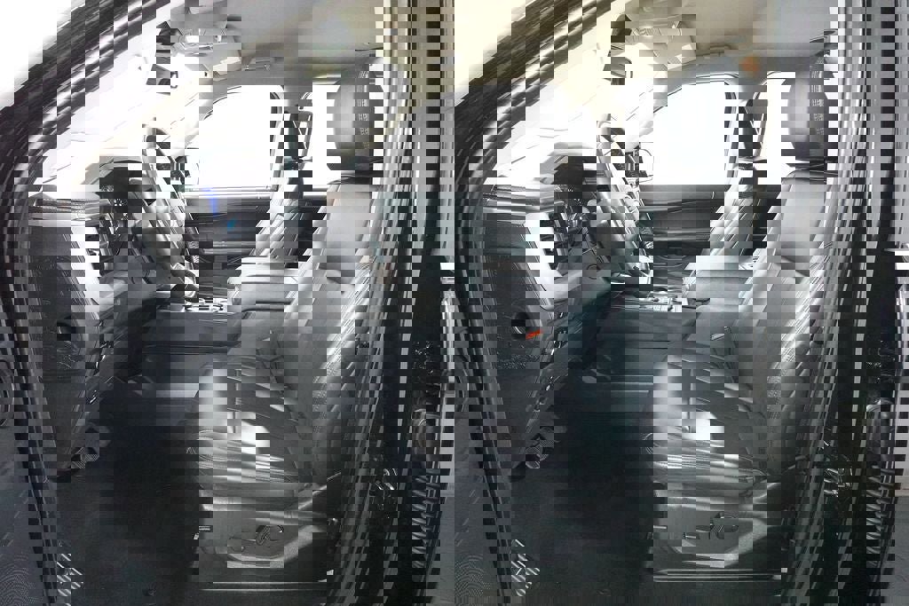 Certified 2024 Ford Expedition Max XLT image 22