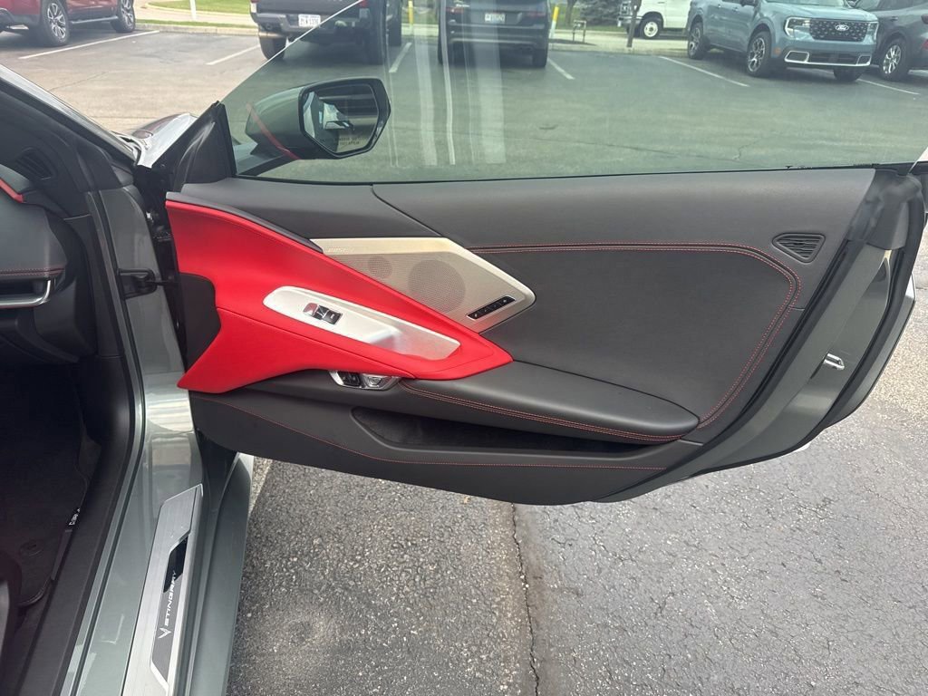 Used 2023 Chevrolet Corvette Stingray Preferred Conv w/ Z51 Performance Package image 32