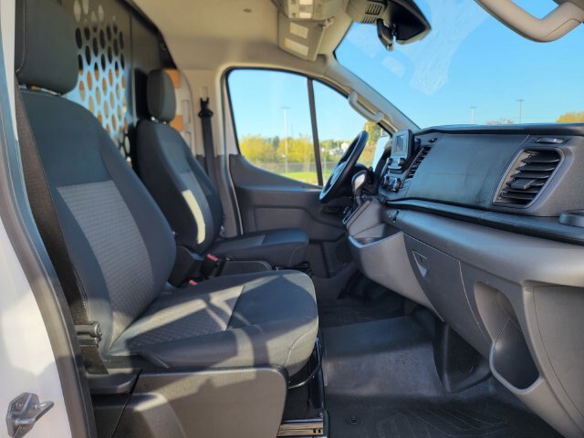Certified 2025 Ford Transit 250 Low Roof w/ Exterior Upgrade Package RWD image 24