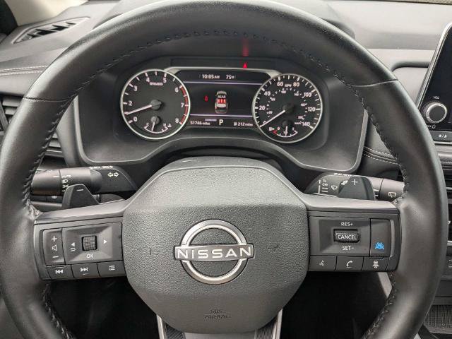 Used 2025 Nissan Rogue SV FWD image 28