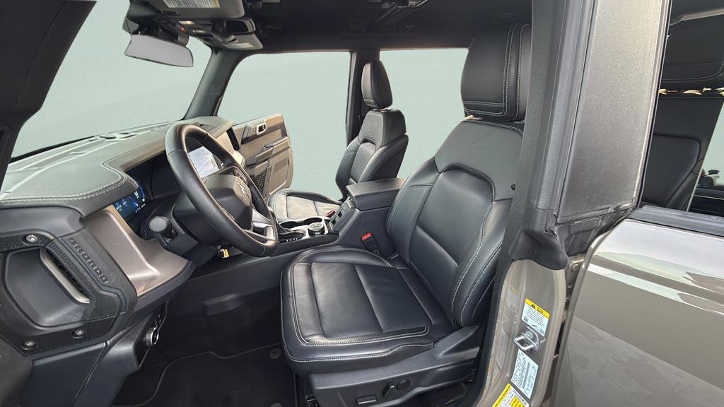 Certified 2025 Ford Bronco Outer Banks AWD/4WD image 38