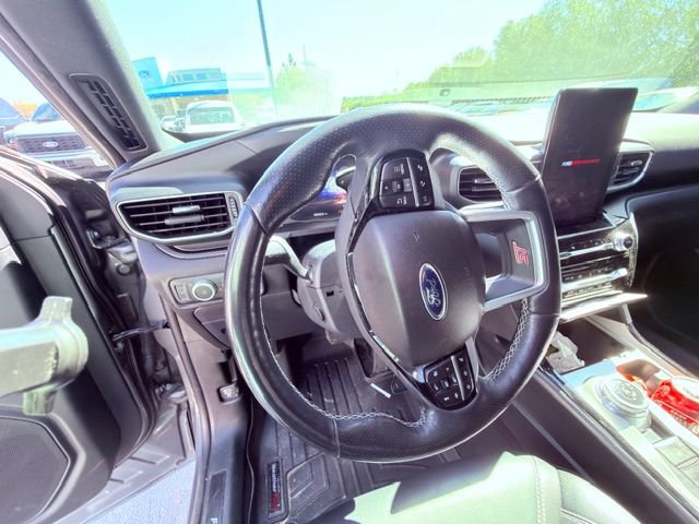Certified 2022 Ford Explorer ST w/ Equipment Group 401A image 3