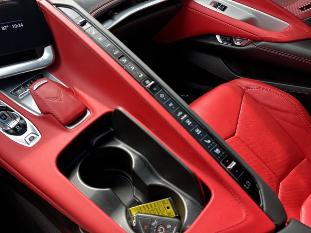 Used 2021 Chevrolet Corvette Stingray Preferred Cpe w/ Z51 Performance Package RWD image 29