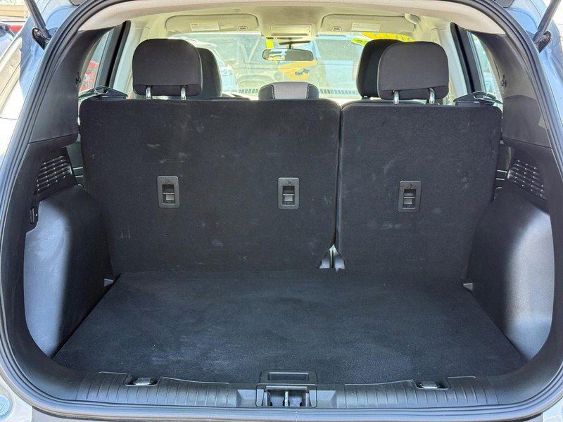 Certified 2022 Ford Escape S image 9