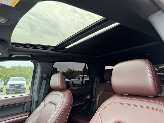 Certified 2022 Ford Expedition Limited RWD image 33