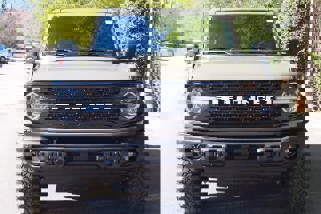 Certified 2025 Ford Bronco Badlands image 8