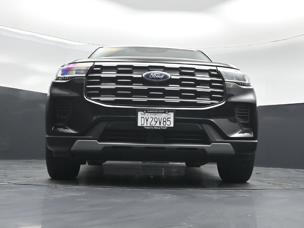Certified 2025 Ford Explorer Active AWD/4WD image 48