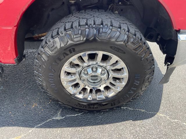 Certified 2022 Ford F250 XLT w/ XLT Premium Package AWD/4WD image 10