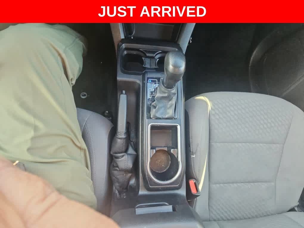 Used 2023 Toyota Tacoma SR RWD image 17