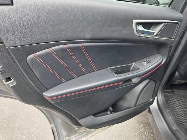 Certified 2023 Ford Edge ST-Line AWD/4WD image 42