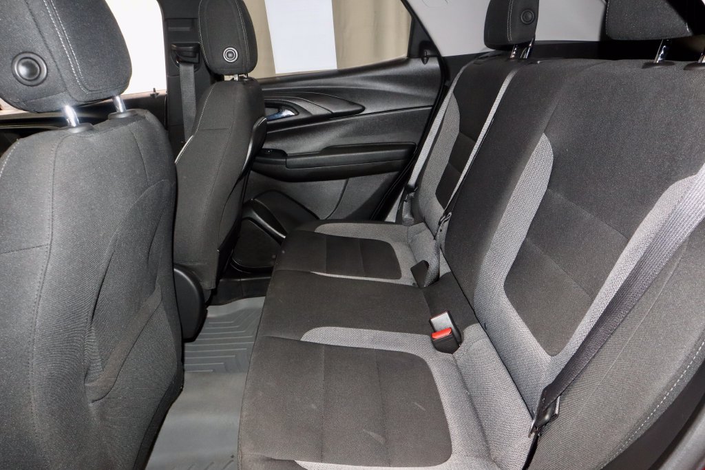 Used 2023 Chevrolet TrailBlazer LT w/ Convenience Package AWD/4WD image 21