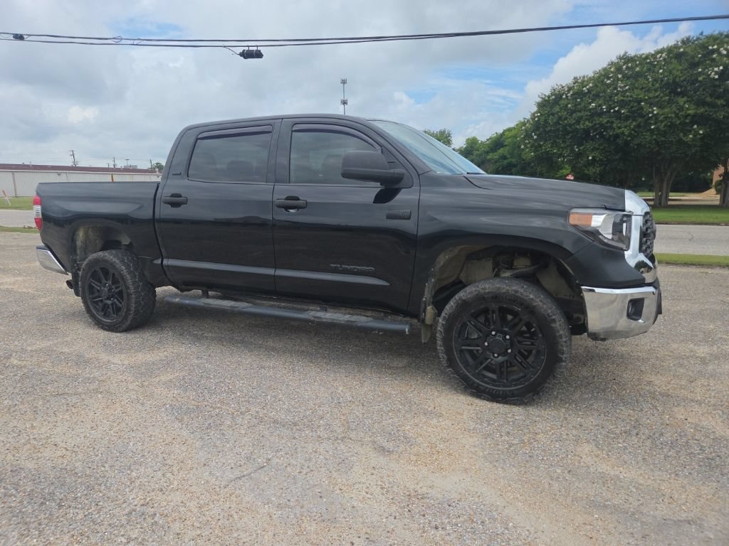 Used 2020 Toyota Tundra SR5 AWD/4WD image 11