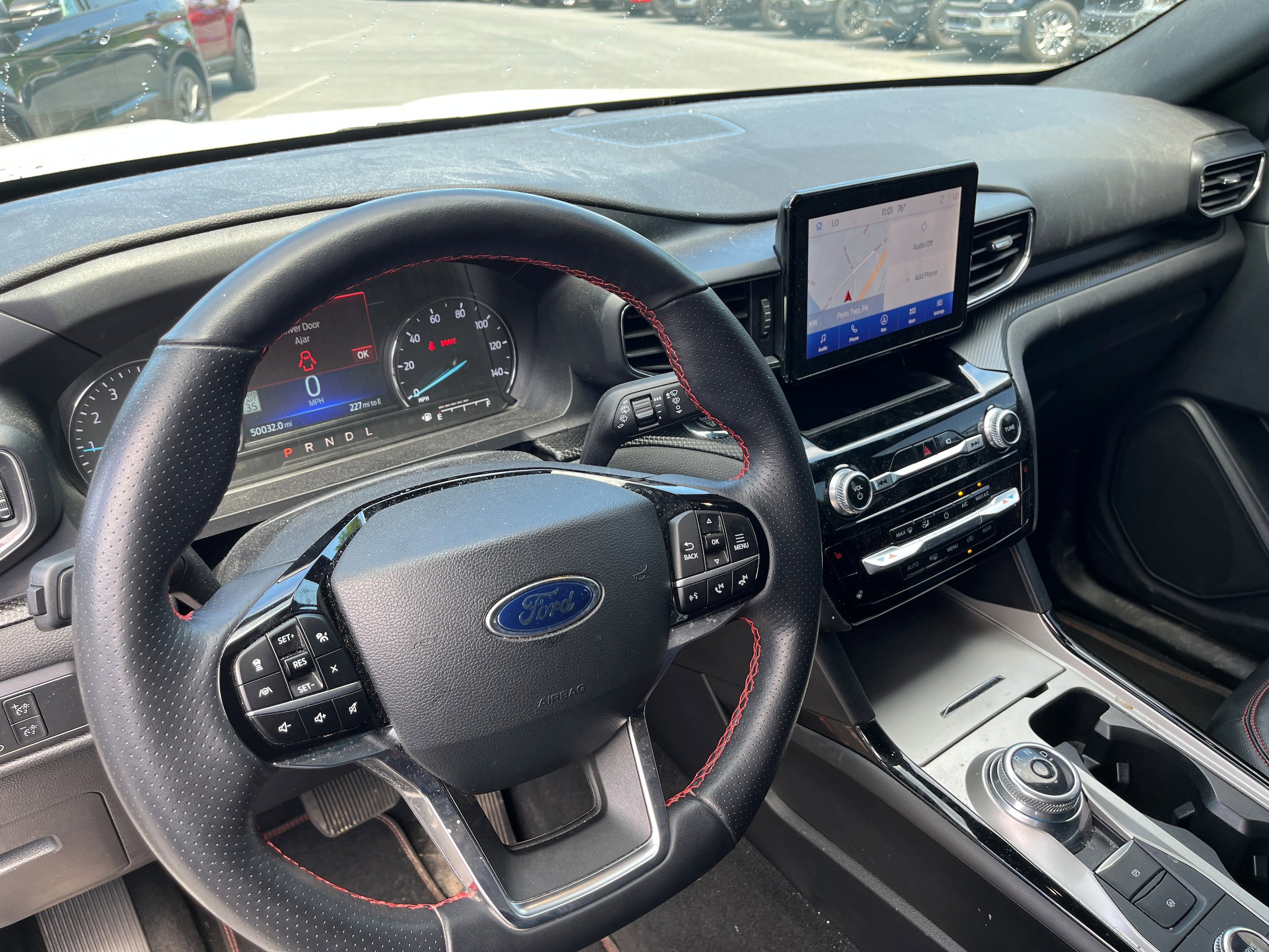 Certified 2022 Ford Explorer ST-Line AWD/4WD image 7