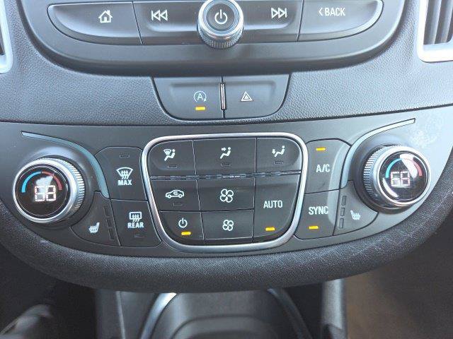 Used 2023 Chevrolet Malibu LT FWD image 37