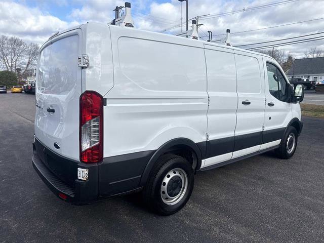 Certified 2018 Ford Transit 250 130 Low Roof image 7