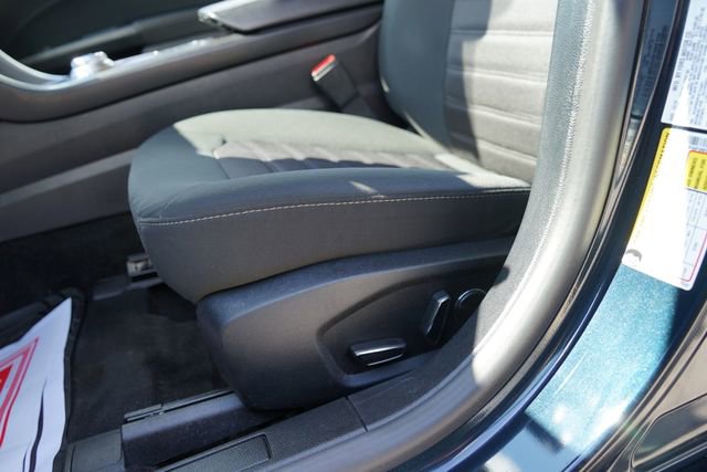 Certified 2020 Ford Fusion SE FWD image 12