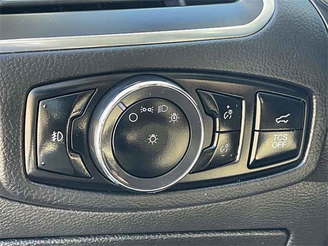 Certified 2024 Ford Edge Titanium image 30