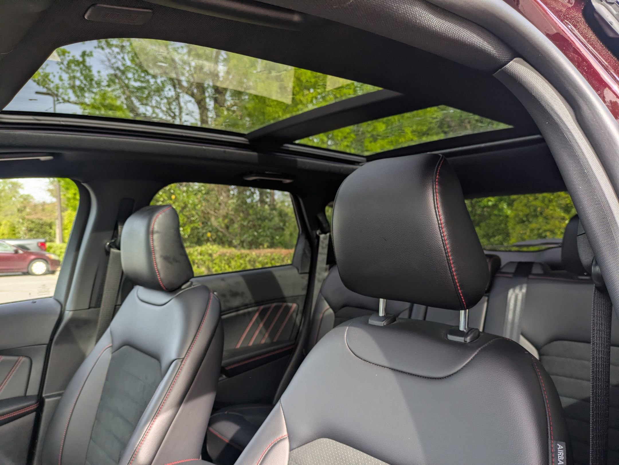 Certified 2023 Ford Edge ST-Line image 28