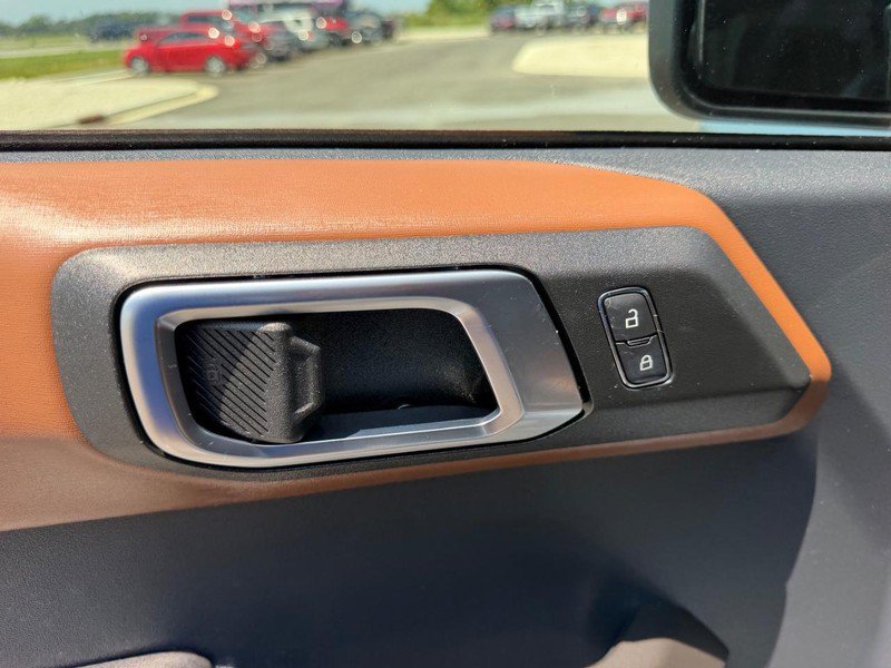 Certified 2024 Ford Bronco Outer Banks AWD/4WD image 18