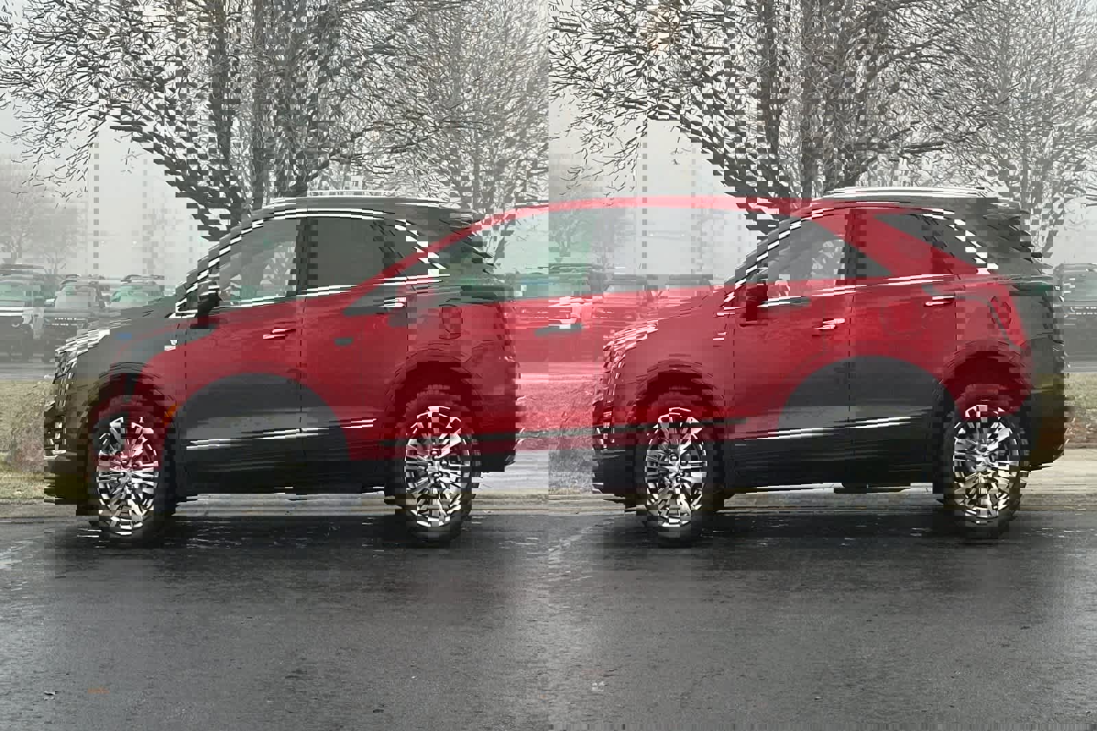 Used 2024 Cadillac XT5 Premium Luxury w/ Platinum Package image 2