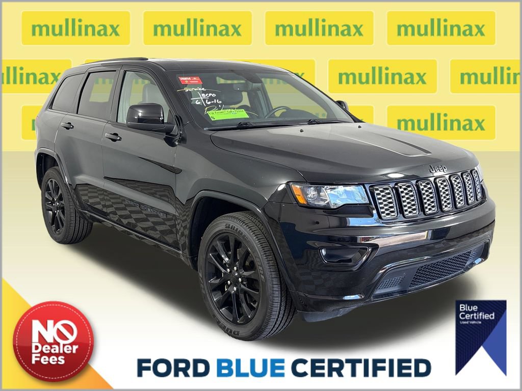 Used 2020 Jeep Grand Cherokee Altitude AWD/4WD image 1