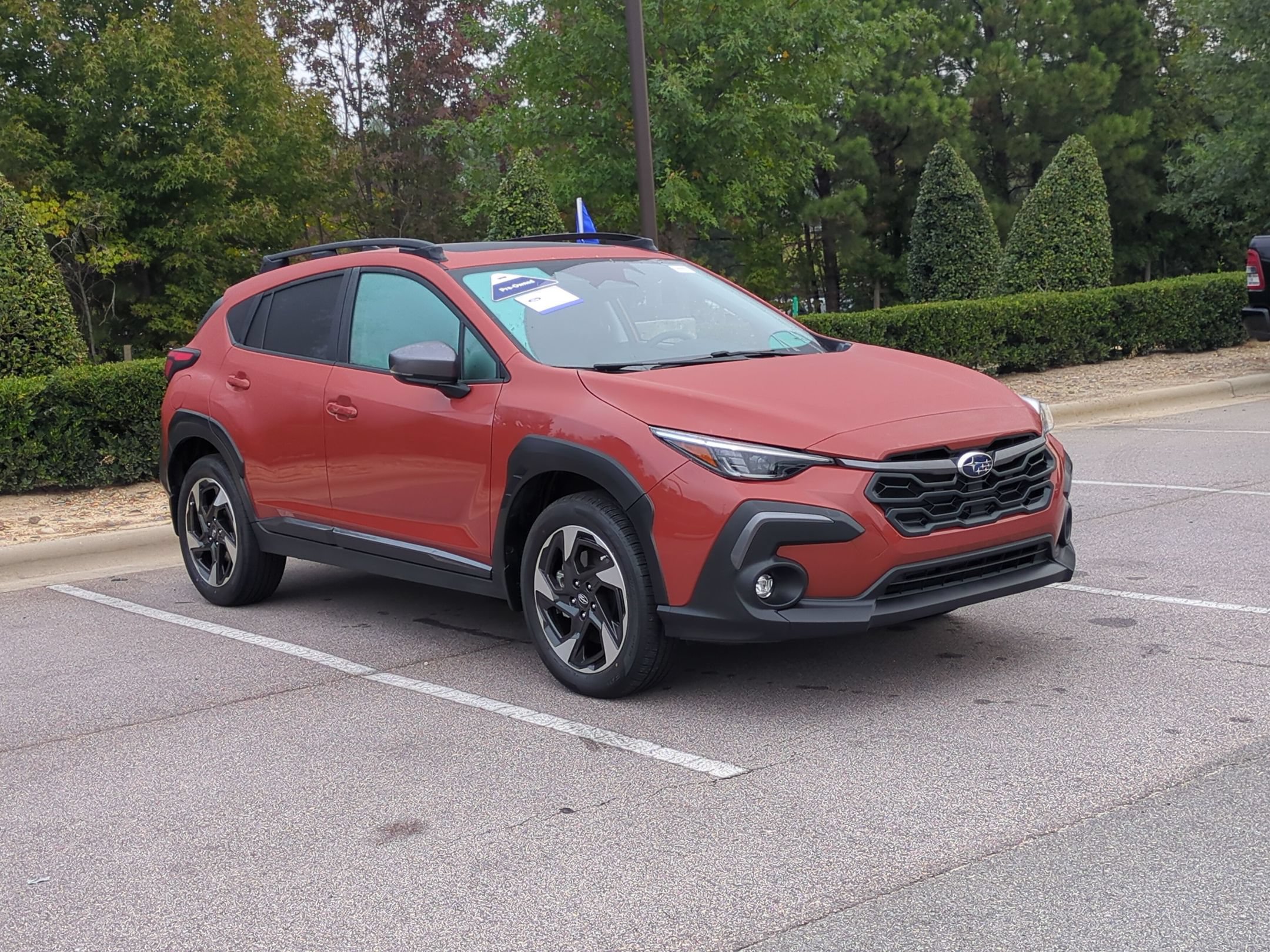 Used 2024 Subaru Crosstrek 2.5i Limited w/ Crosstrek Mirror Package AWD/4WD image 1