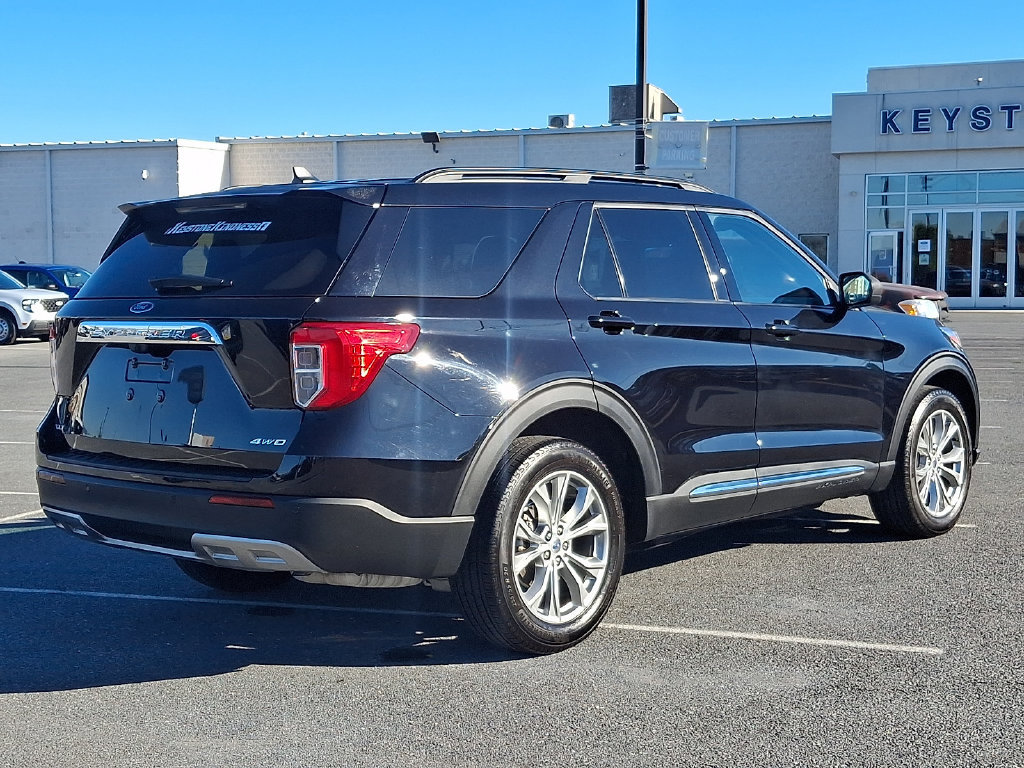 Certified 2024 Ford Explorer XLT w/ Equipment Group 202A AWD/4WD image 6