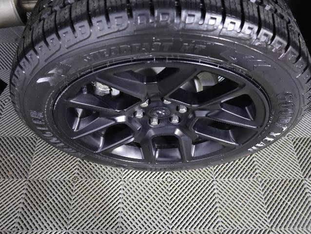 Used 2024 RAM 1500 Laramie AWD/4WD image 39