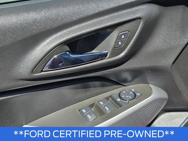 Used 2024 Chevrolet Trax RS FWD image 16