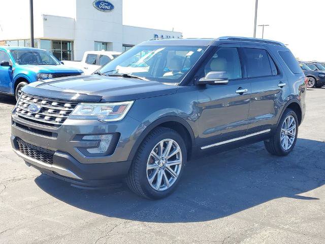Certified 2017 Ford Explorer Limited AWD/4WD image 2