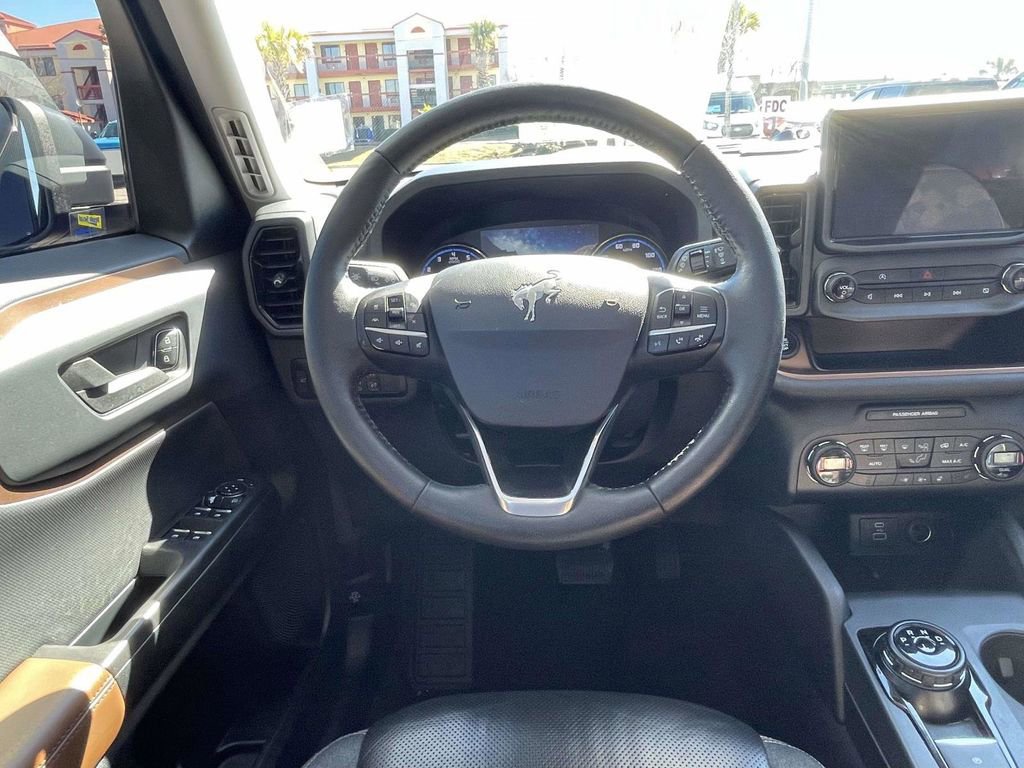 Certified 2021 Ford Bronco Sport Outer Banks w/ Outer Banks Package image 12