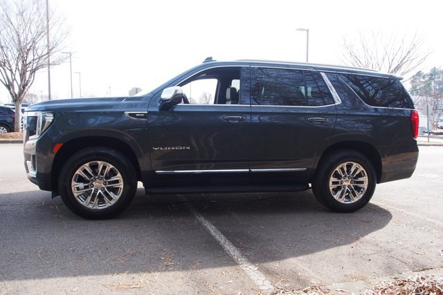 Used 2021 GMC Yukon SLT w/ SLT Luxury Plus Package image 2