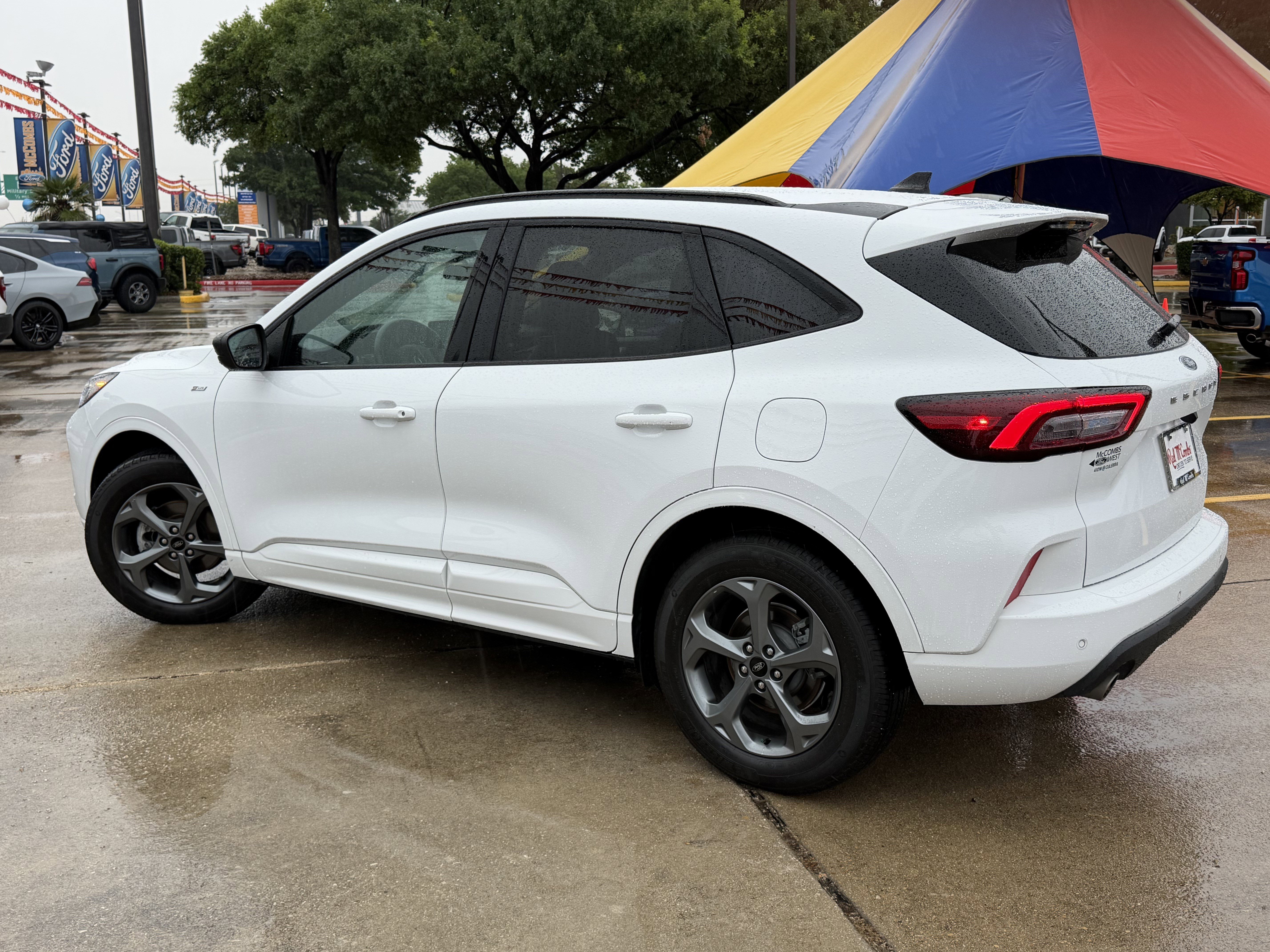 Certified 2023 Ford Escape ST-Line w/ Tech Pack #1 FWD image 9
