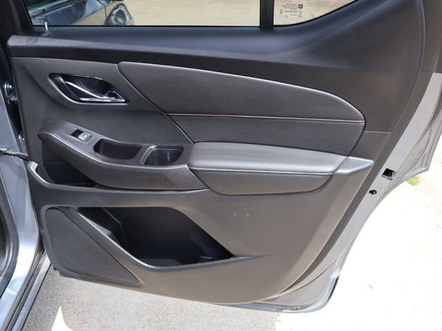 Used 2020 Chevrolet Traverse LT image 21