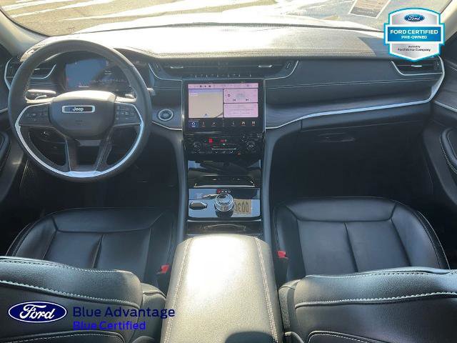 Used 2023 Jeep Grand Cherokee Limited image 11