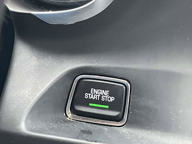 Used 2023 Chevrolet Camaro LT RWD image 9