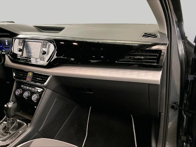 Used 2023 Volkswagen Taos S AWD/4WD image 15