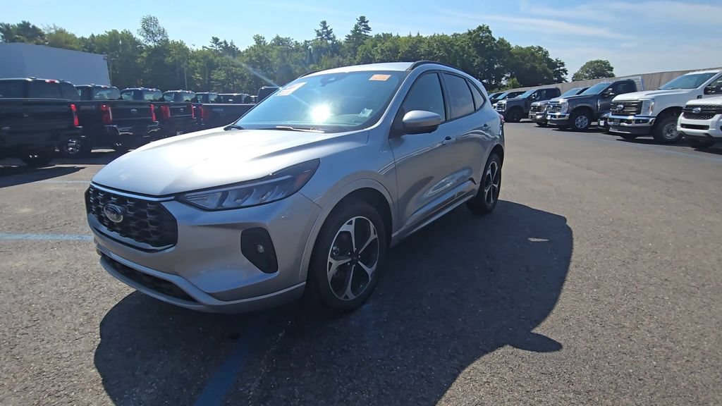 Certified 2023 Ford Escape ST-Line Select w/ Tech Pack #2 AWD/4WD image 14