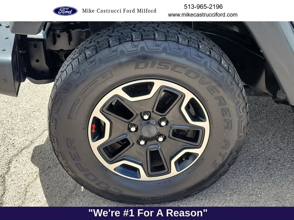 Used 2017 Jeep Wrangler Unlimited Rubicon AWD/4WD image 9