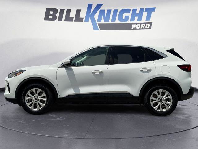 Certified 2023 Ford Escape Active w/ Tech Pack #2 AWD/4WD image 2
