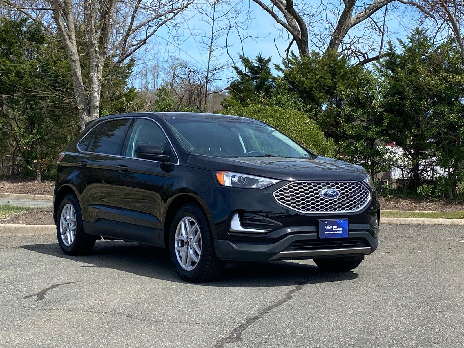 Certified 2024 Ford Edge SEL AWD/4WD image 2