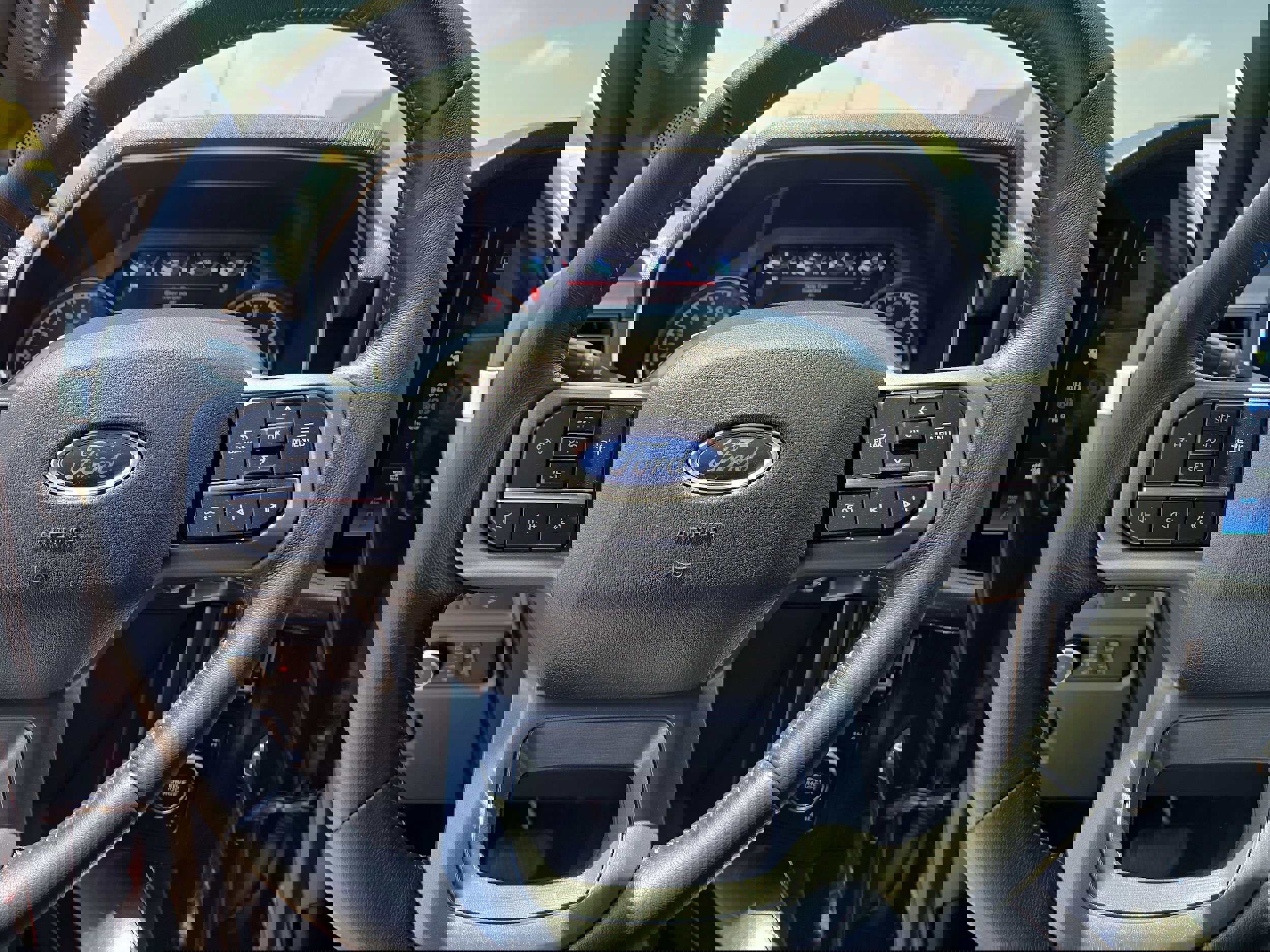 Certified 2022 Ford F150 XLT w/ Equipment Group 302A High image 25