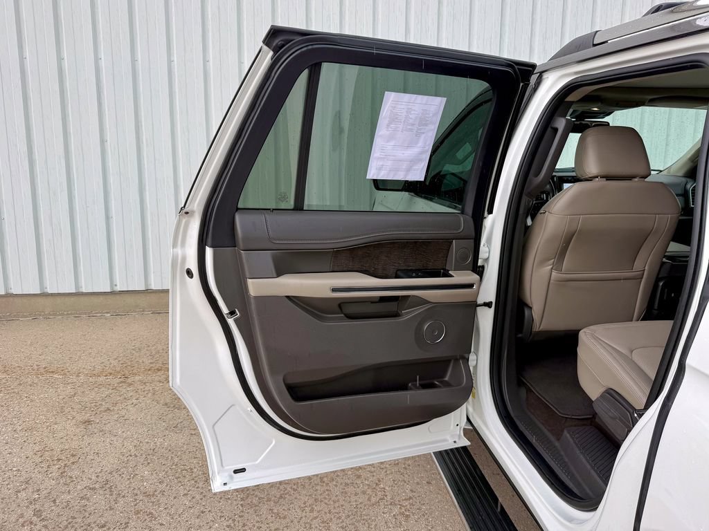 Certified 2021 Ford Expedition Max Limited AWD/4WD image 16