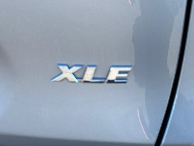Used 2025 Toyota RAV4 XLE FWD image 21