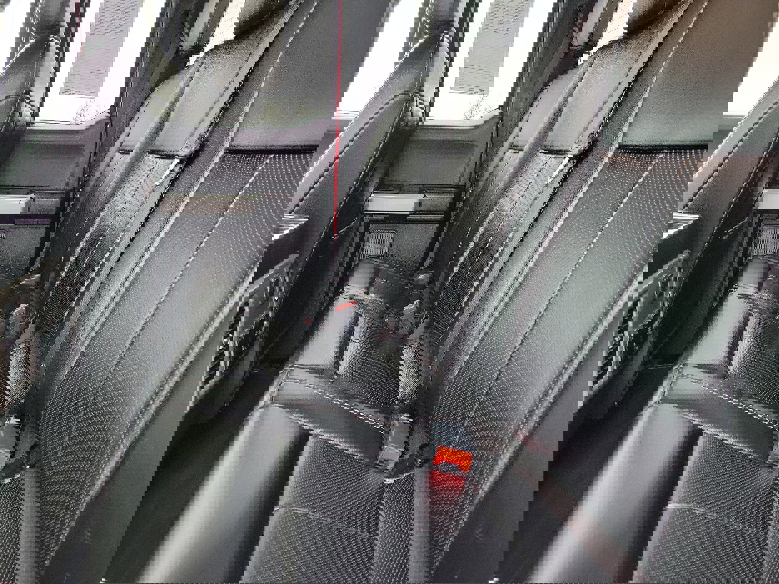 Certified 2020 Ford F350 Lariat w/ Chrome Package image 14