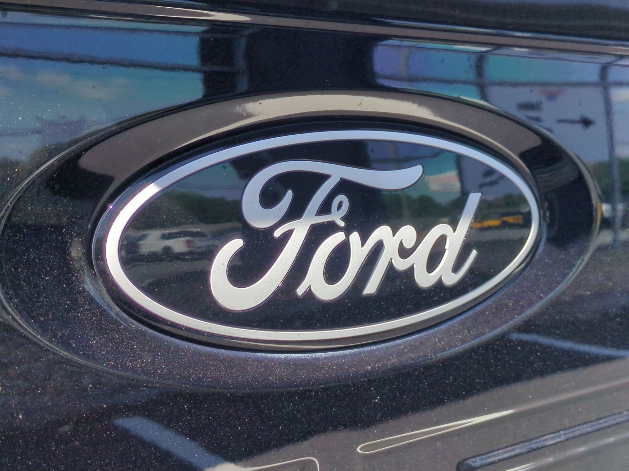 Certified 2024 Ford F150 XLT w/ Tow/Haul Package AWD/4WD image 6