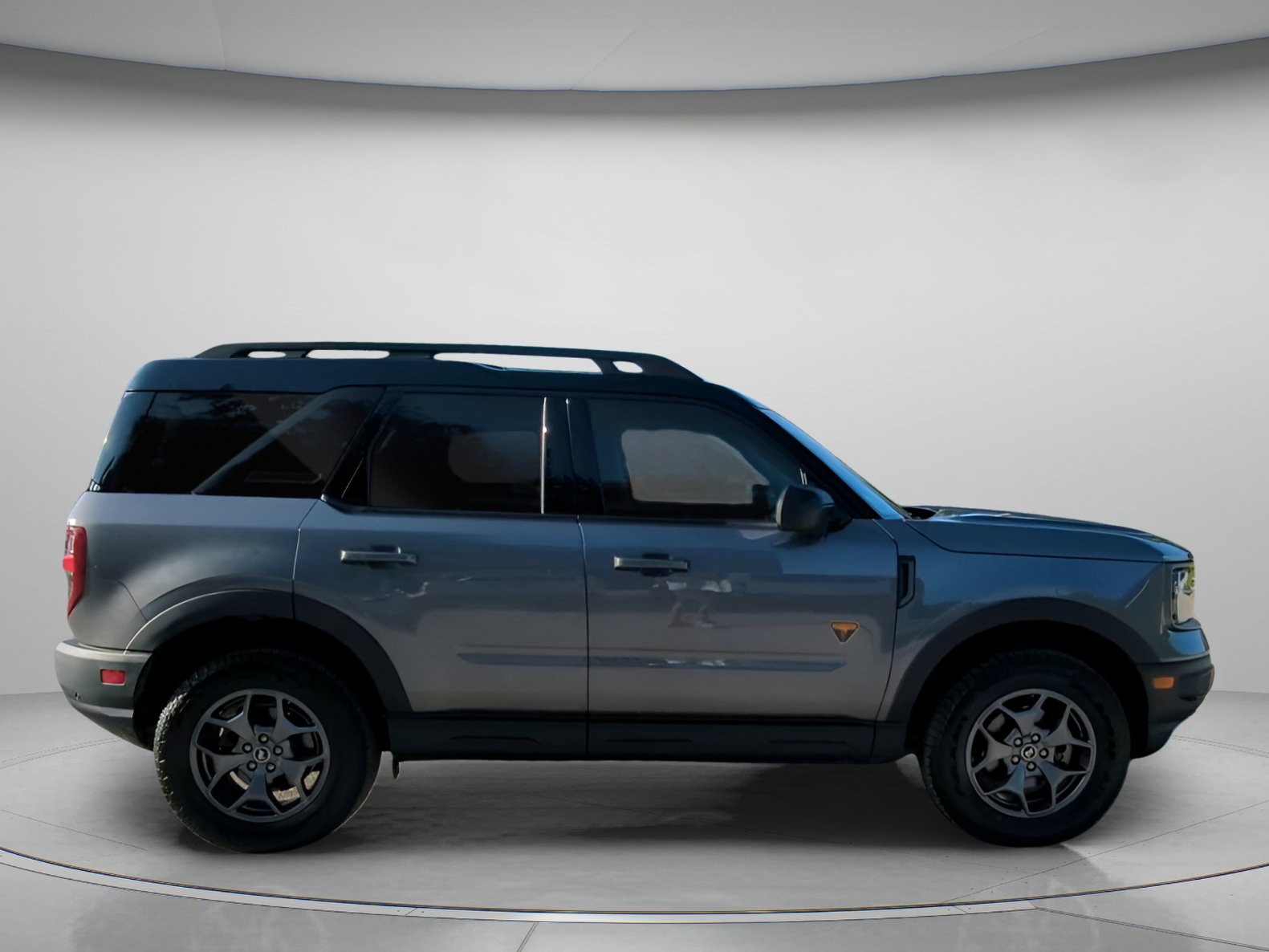 Certified 2023 Ford Bronco Sport Badlands w/ Premium Package AWD/4WD image 32